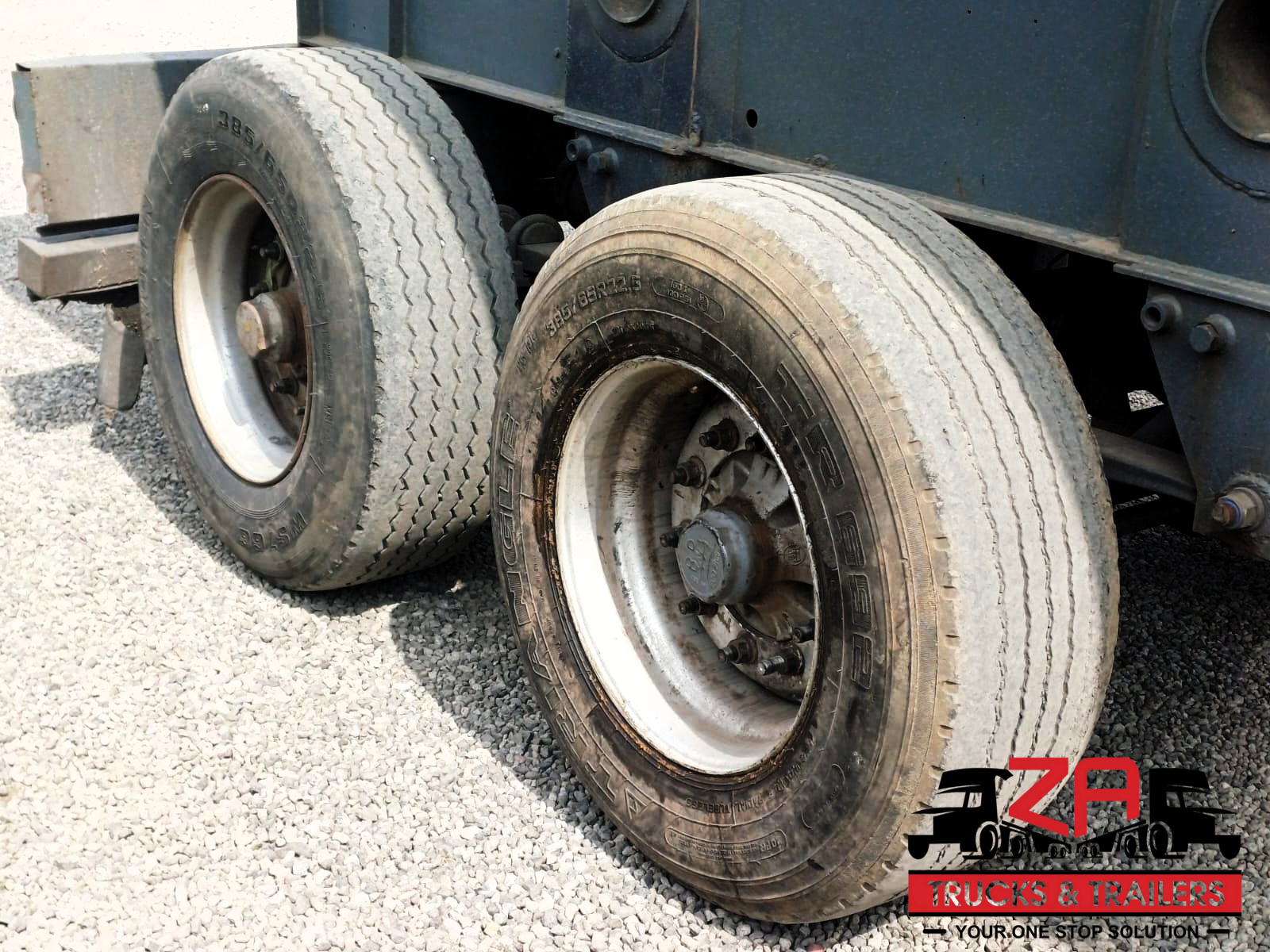 2010 AFRIT 40 CUBE SIDE TIPPER TRAILER
